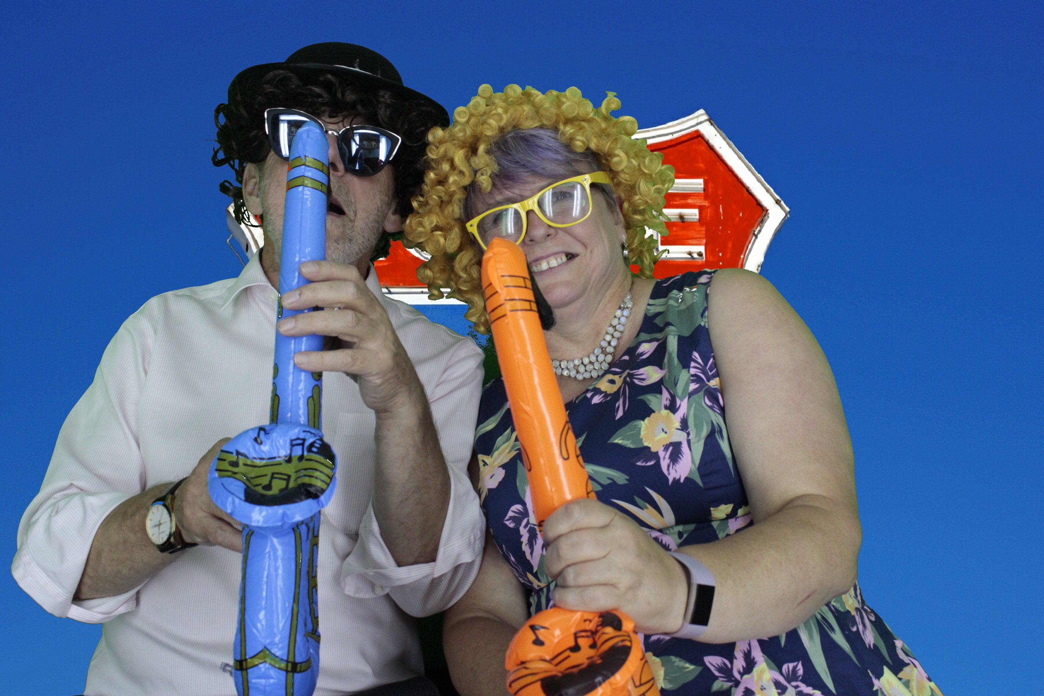 Mr & Mrs Brooks | View more photos from the event at gallery.myphotoboothexperience.co.uk/u/MyPhotoBoothExperienceLtd/Mr-Mrs-Brooks